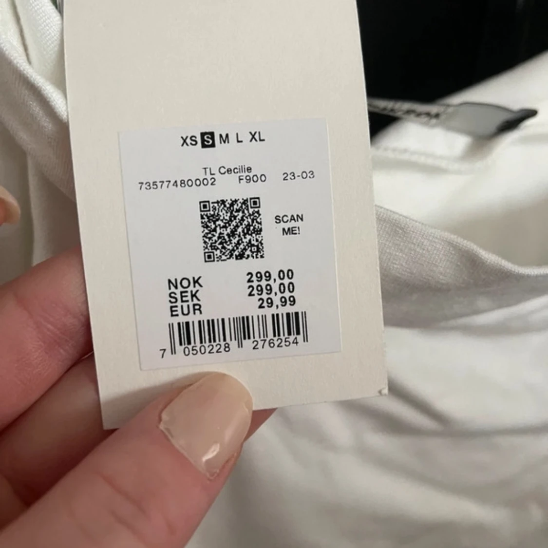 Vit långärmad tröja - 1