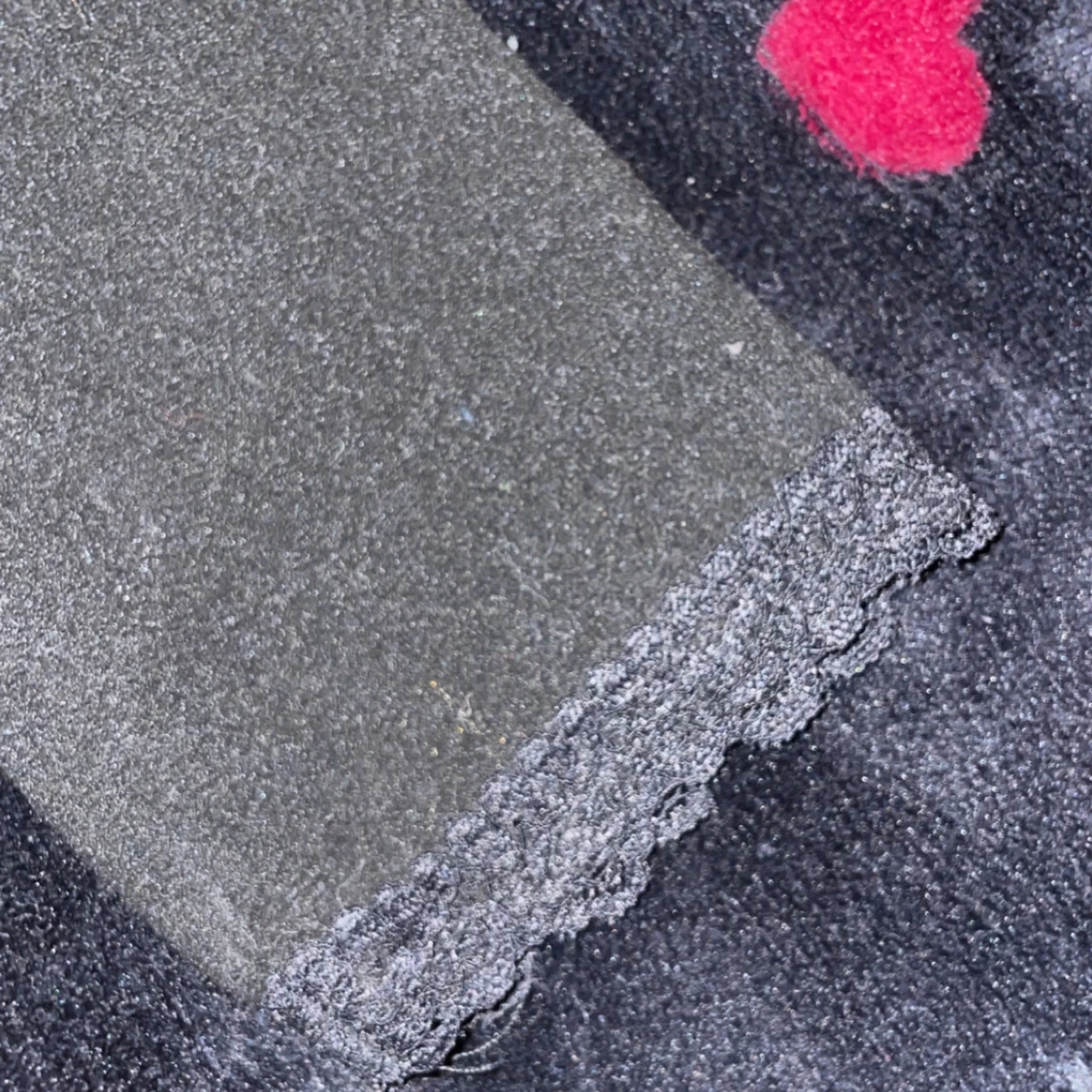 Svart långärmad topp med spetsdetaljer - 2