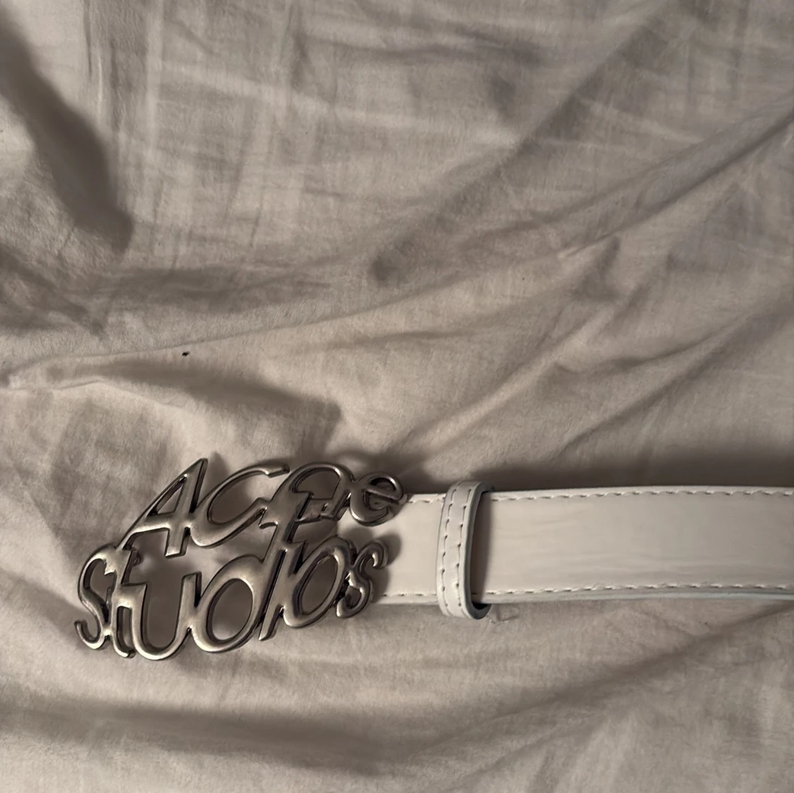 Vitt bälte från Acne Studios - 1