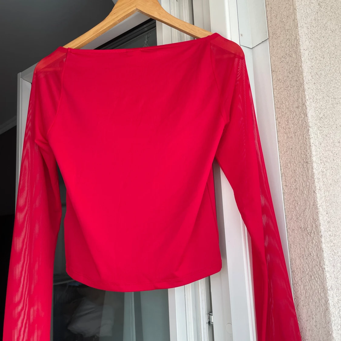 Röd långärmad topp från Nelly - 1