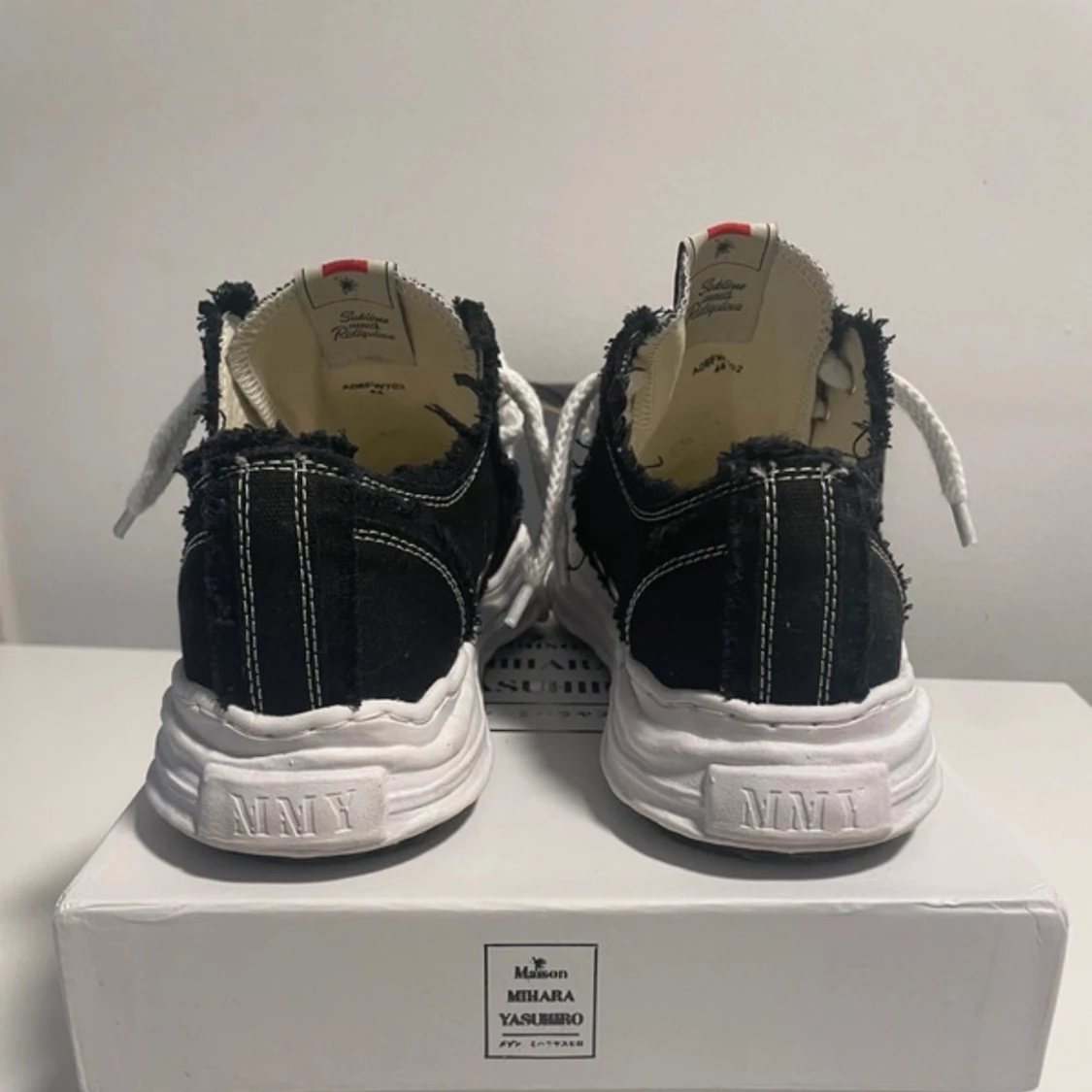 Maison Mihara Yasuhiro Skor - 3