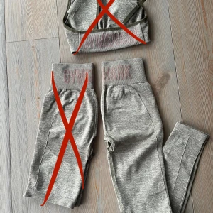 Gymshark tights  S - Flex high rise tränings tights. nyskick.       Tights: S Kika gärna in på mina andra annonser, säljer fler träningskläder från bla aimn, Gymshark, ICIW och kan samfrakta!