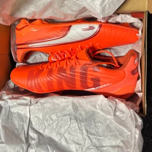Puma King Ultimate FG/AG fotbollsskor -  Puma King Ultimate FG/AG fotbollsskor. Helt nya, aldrig använda 
