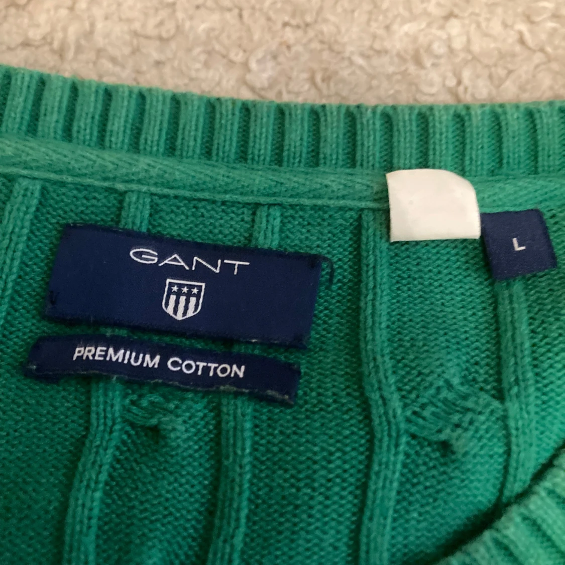 Grön kabelstickad tröja från GANT - 2