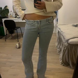 Disel jenas  - Intressekoll på mina sjukt snygga och unika jeans från Diesel. Nypris va ca 3200!! 