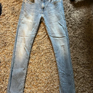 Levis 519 - Levis 519 i strl 31/34. Skick 9/10. 