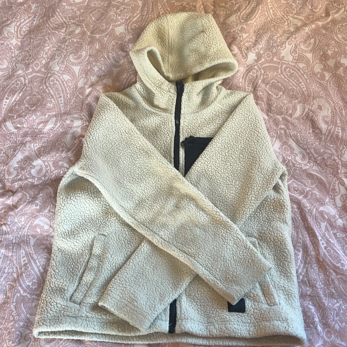 ”Teddy flis” - 90