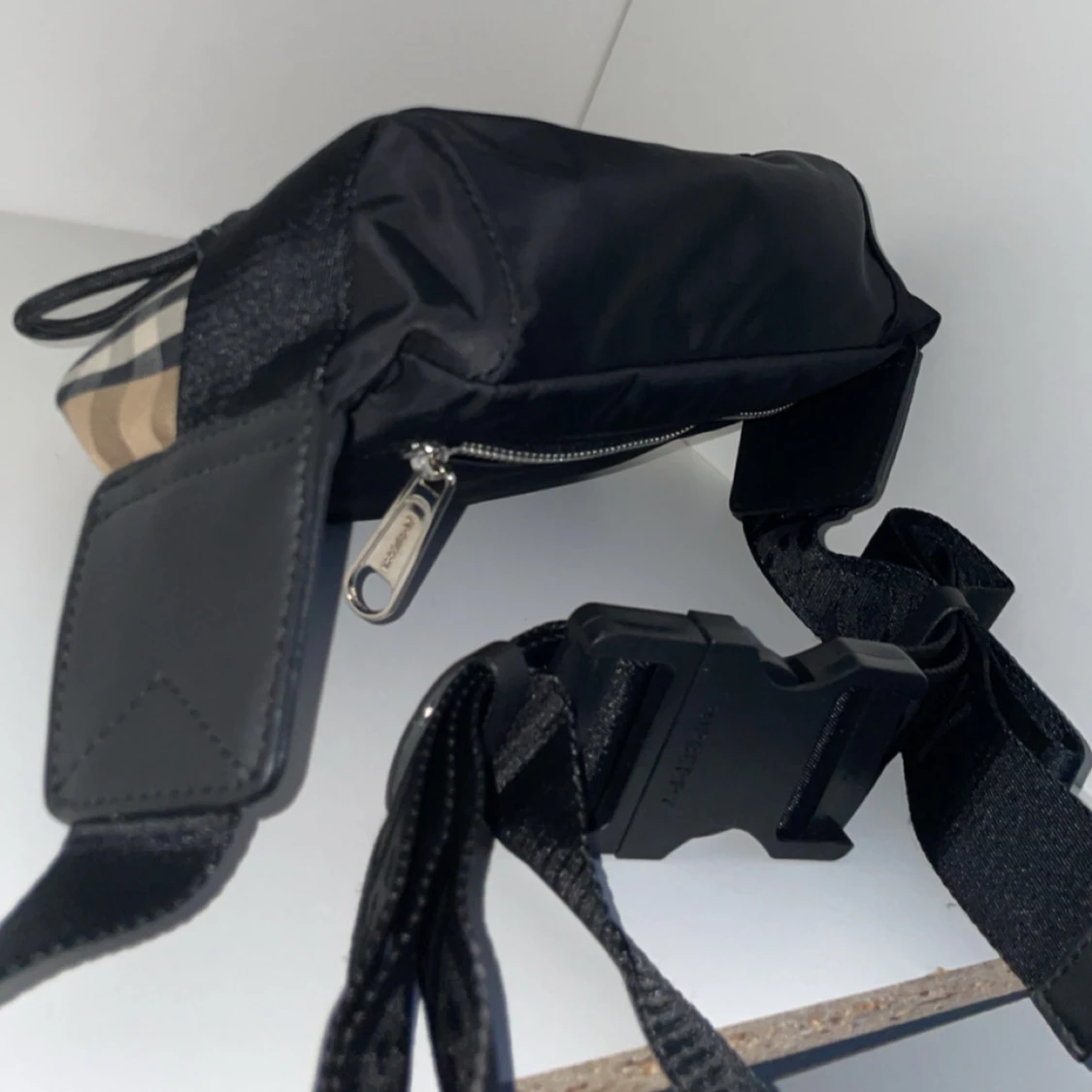 Rutig midjeväska från Burberry - 91