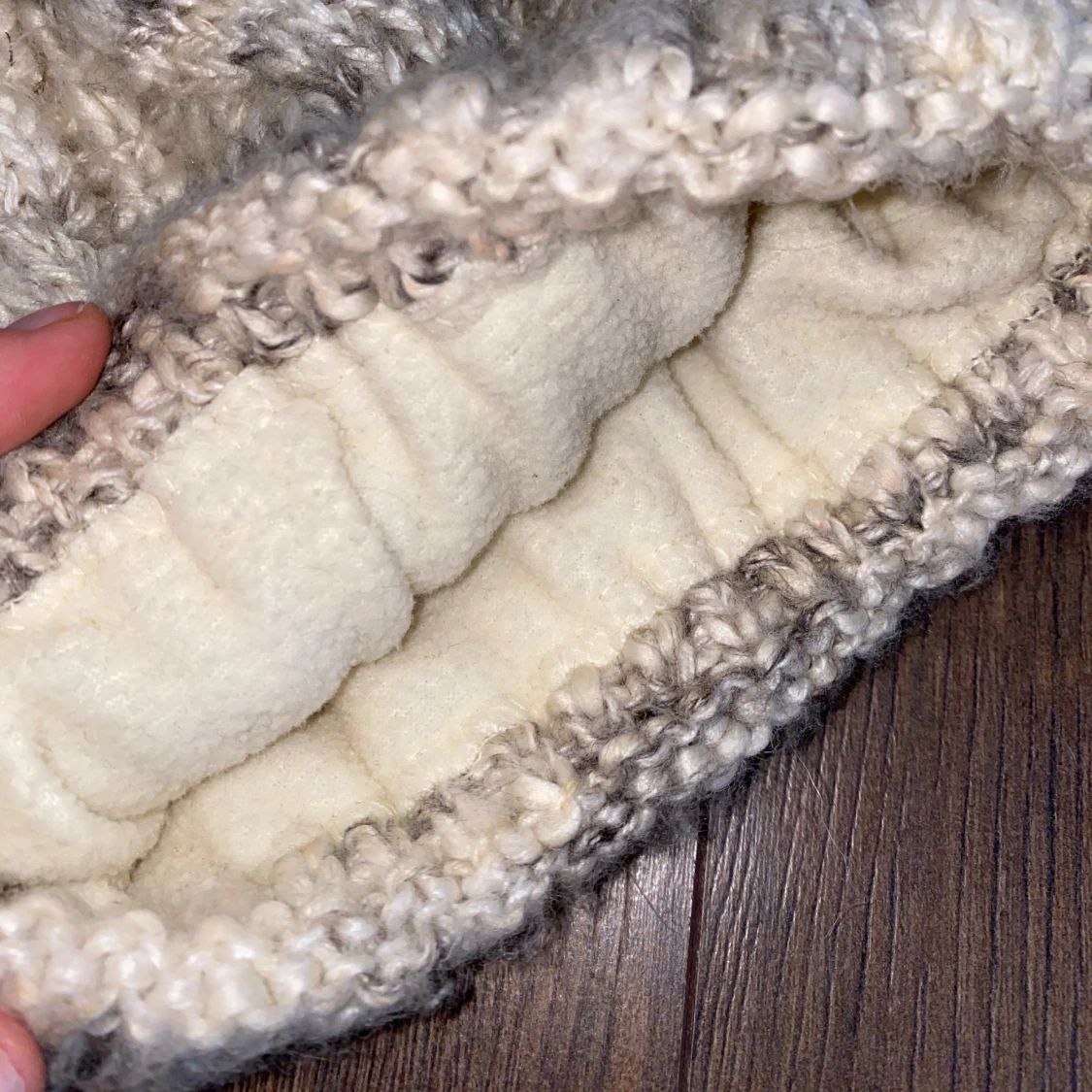 Fodrad Stickad Mössa - 90