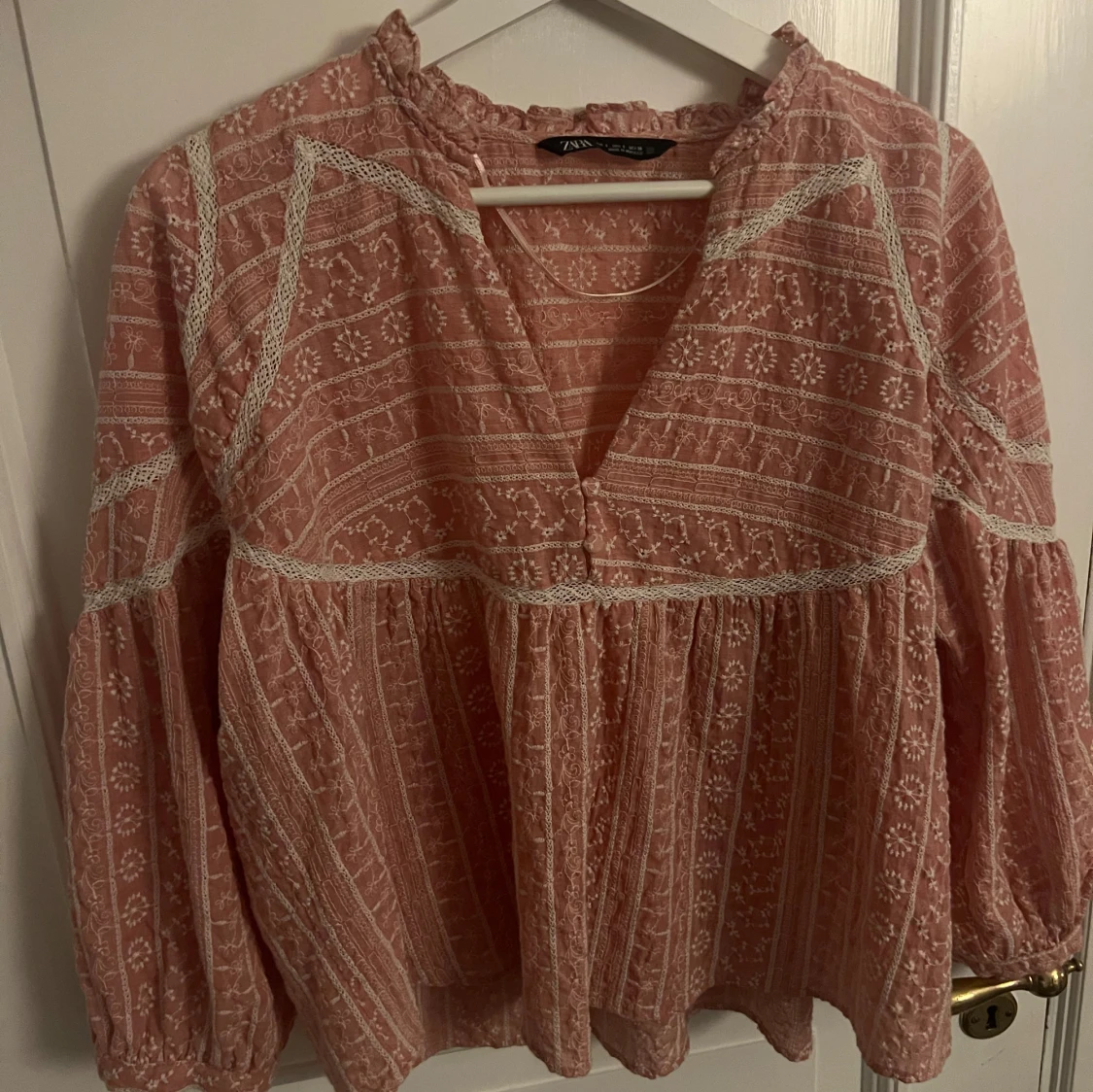 Rosa Blus Från Zara strl S 