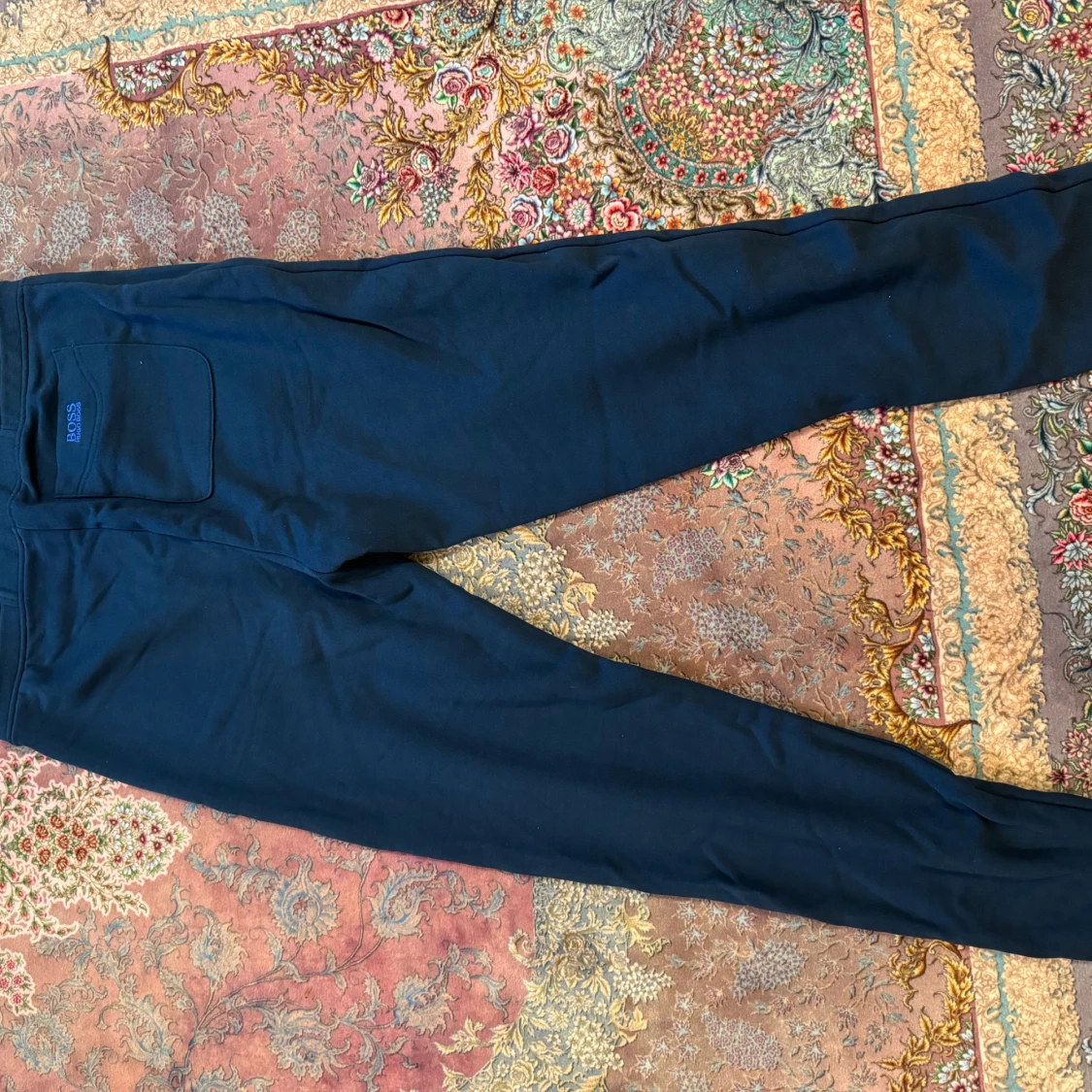 Mörkblå mjukisbyxor med snörning - 90