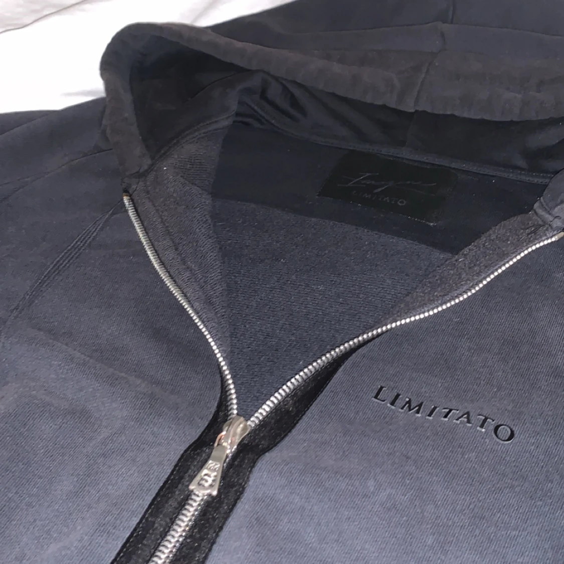 Svart Limitato Zip up - 91