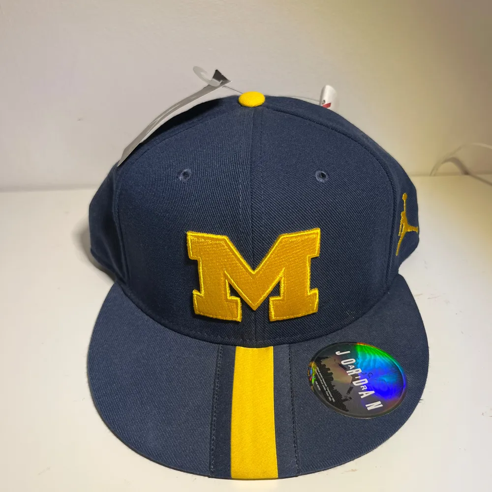 Säljer en helt oanvänd state of michigan jordan keps. Hör av er vid frågor och prisförslag.. Accessoarer.