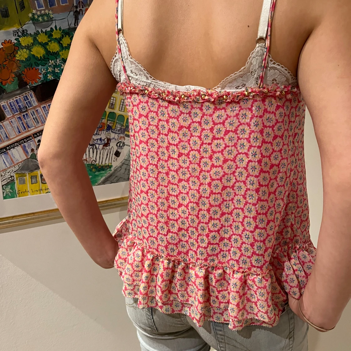 Blommig linne i rosa och vit - 90