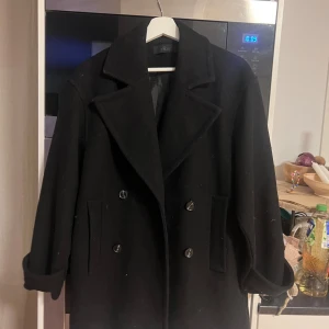 Kappa - Säljer denna kappa i storlek 34-36 pris 100