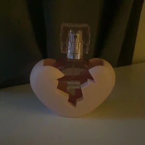 Ariana Grande parfym  - 30ml