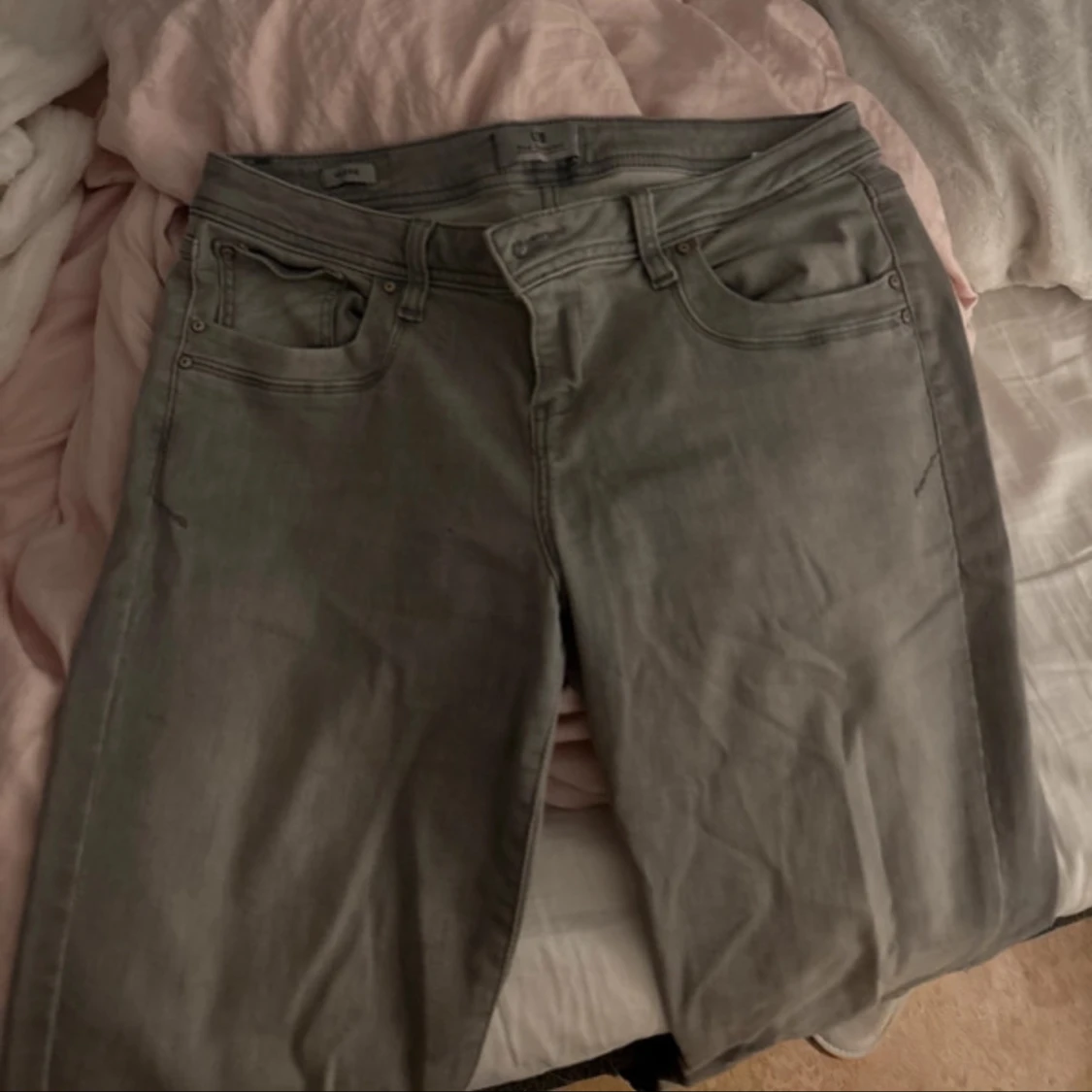 Ljusgråa ltb jeans  - 90