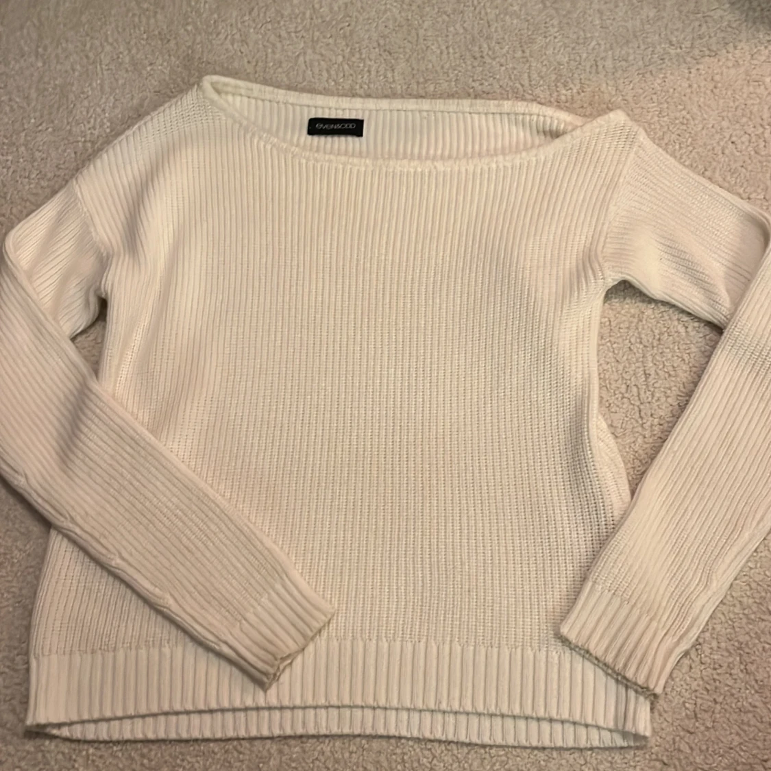 Stickad off shoulder🙌 - 90