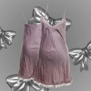 Silkes klönnign - Rosa silkes klänning/nattlinne