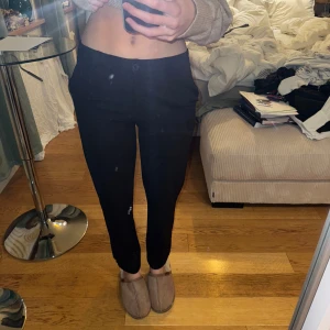 Lager 157 kostymbyxa - Säljer dessa kostymbyxor då de är för korta för mig❤️ jag är 178