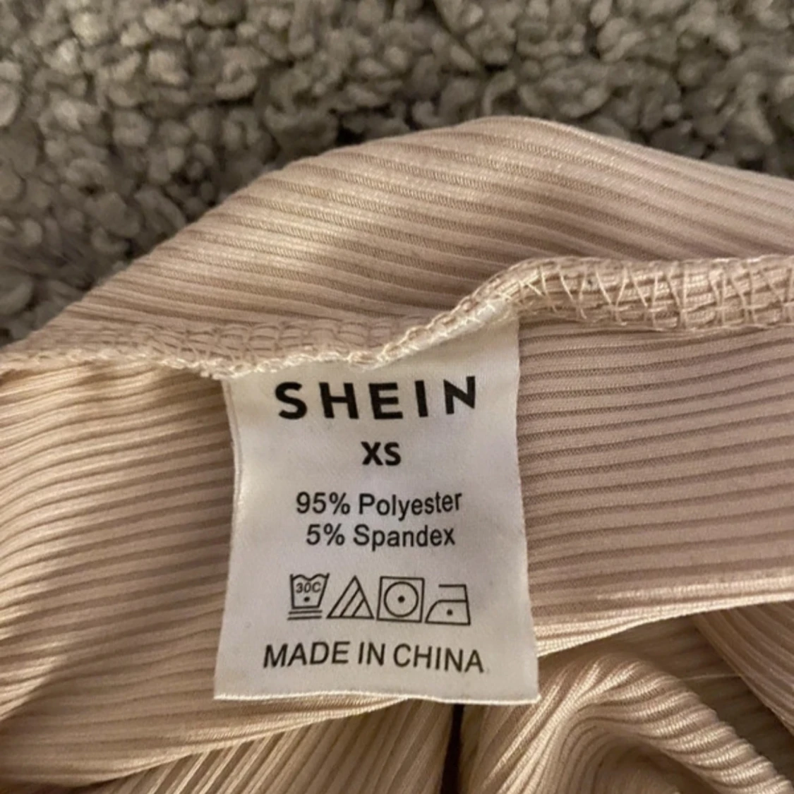 Beige långärmad tröja - 90