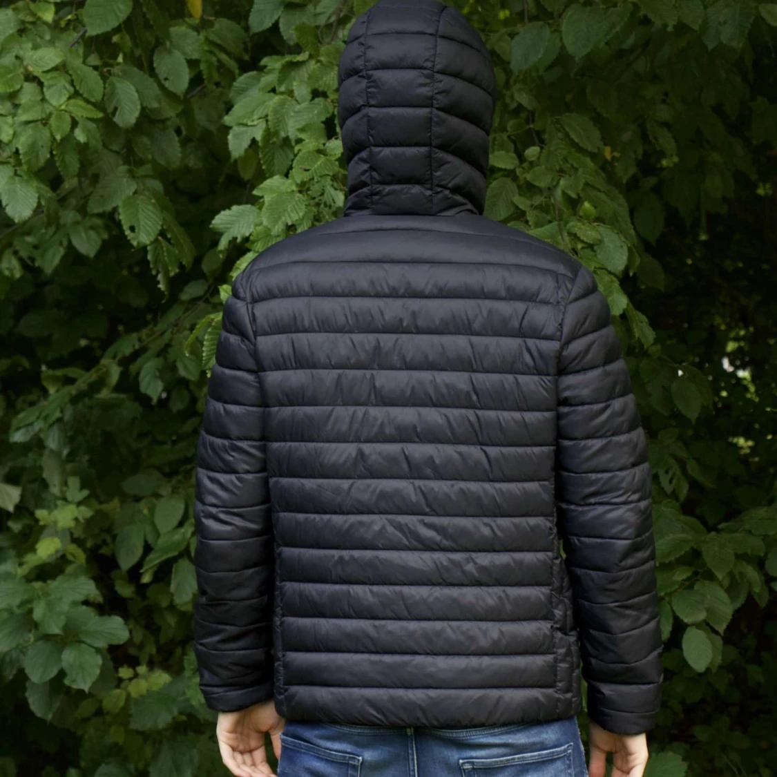 Svart puffjacka  - 91