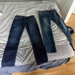 Två par Levis jeans aldrig använda - Två par levis 511 båda storlek w31 L32 det har aldrig blivit använda då det har blivit för korta och jag glömde bort de