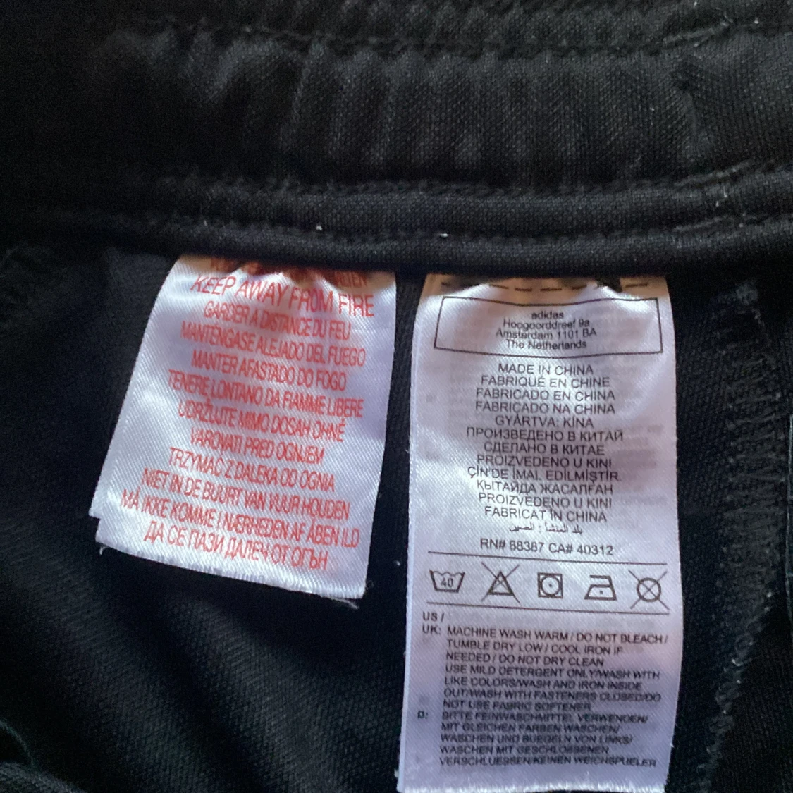 Svarta träningsbyxor från Adidas - 91