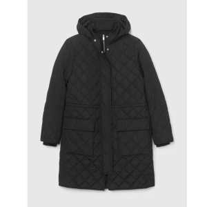 quiltad jacka  - Quiltad jacka i nyskick från Dobber i nyskick, aldrig använts. Avtagbar luva. Nypris var 999kr.