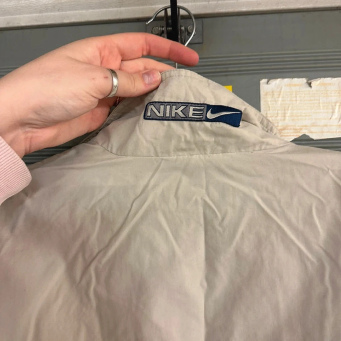 Retro Beige vindjacka från Nike - 93