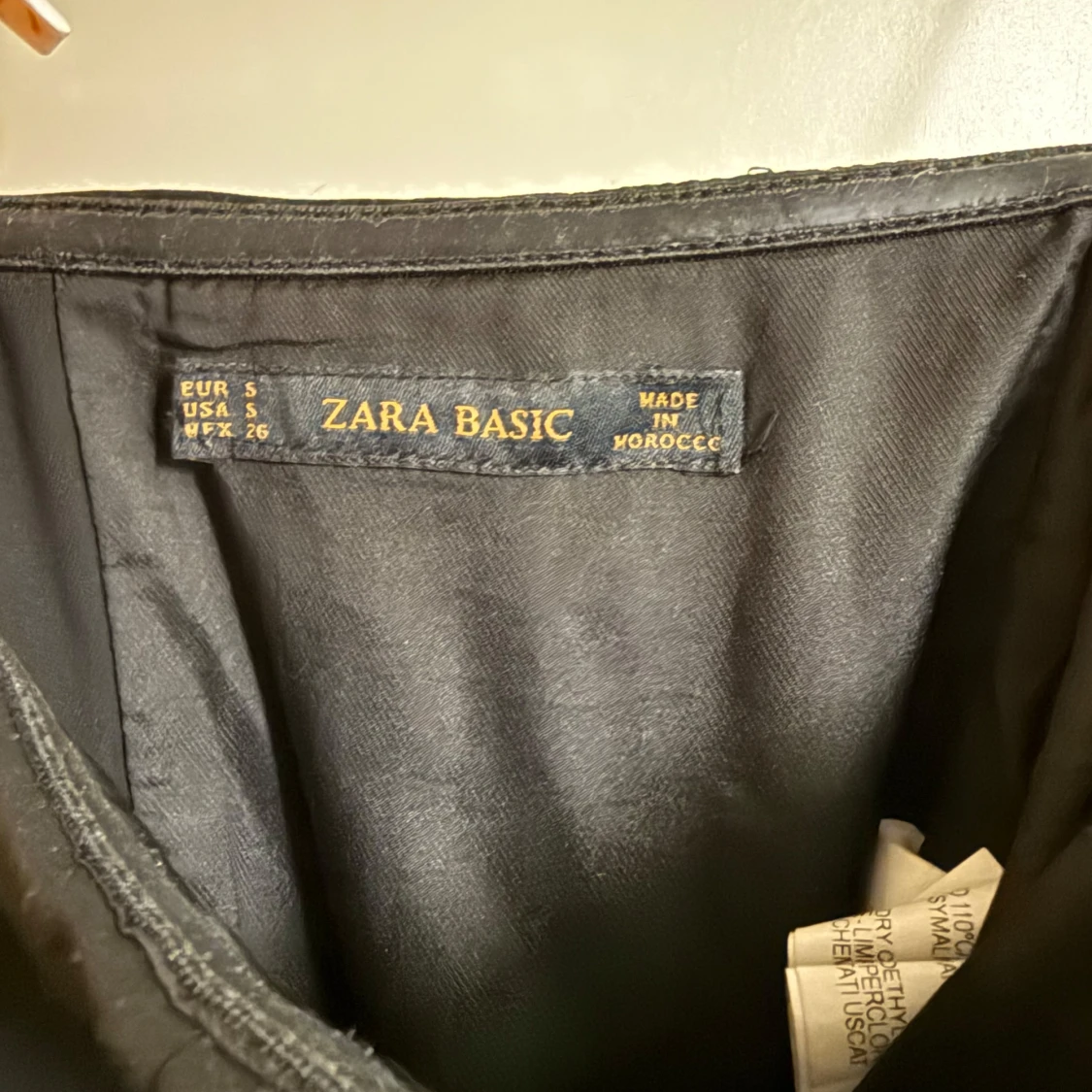 Svart axelbandslös byxdress - 93