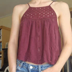 Topp - Fin topp köpt i San Francisco 2016. Mycket sparsamt använd 