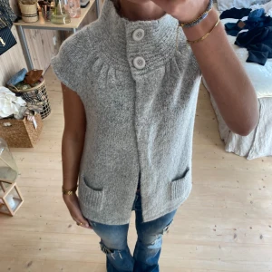 Kofta - SUPERSNYGG kofta!! Tryck gärna köp nu ❤️❤️