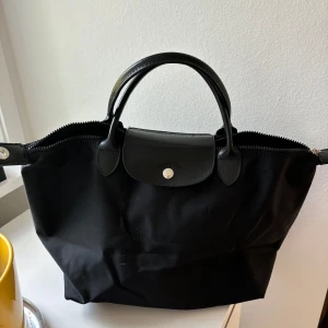 Longchamp väska - Helt ny