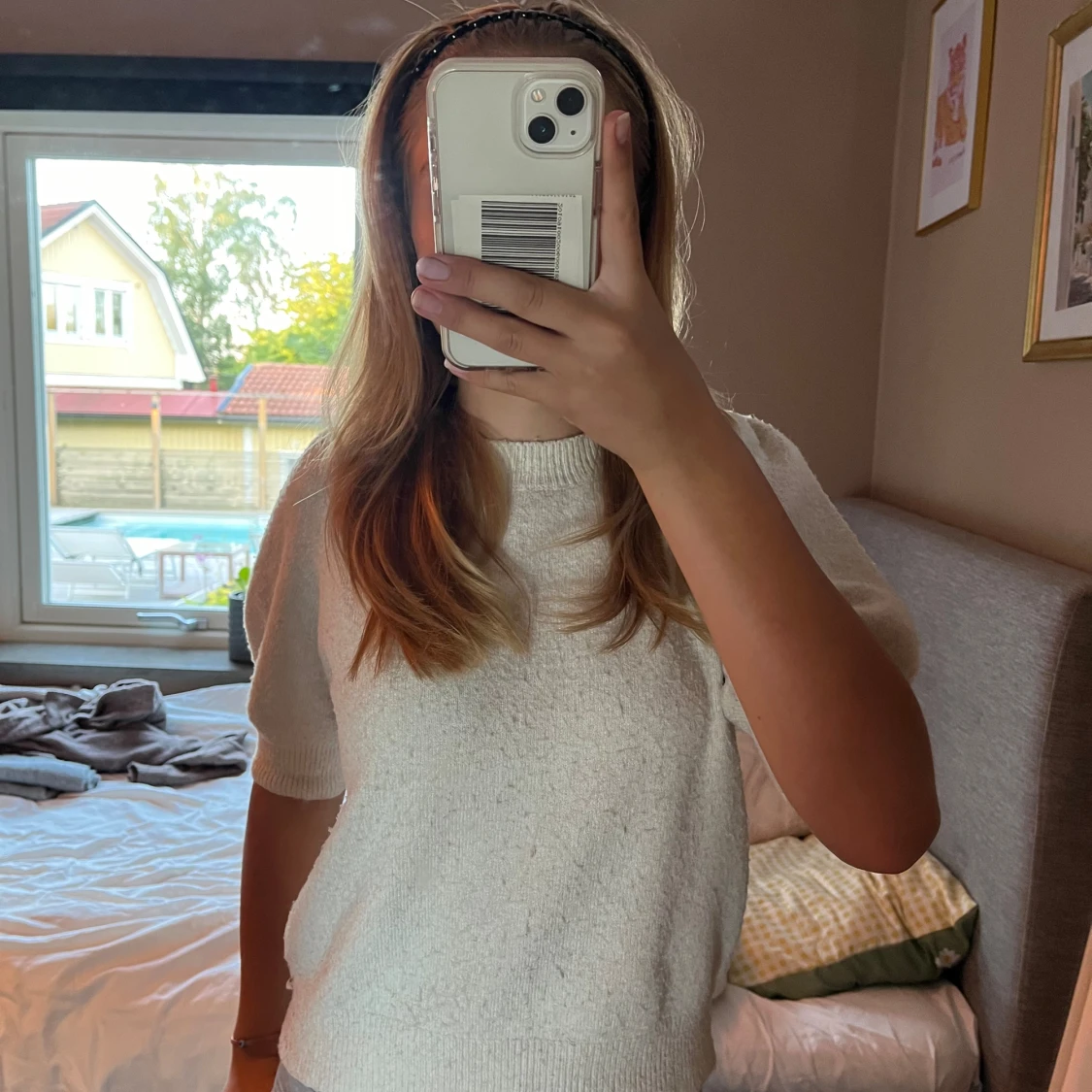 Stickad veromoda tröja med korta ärmar - 1