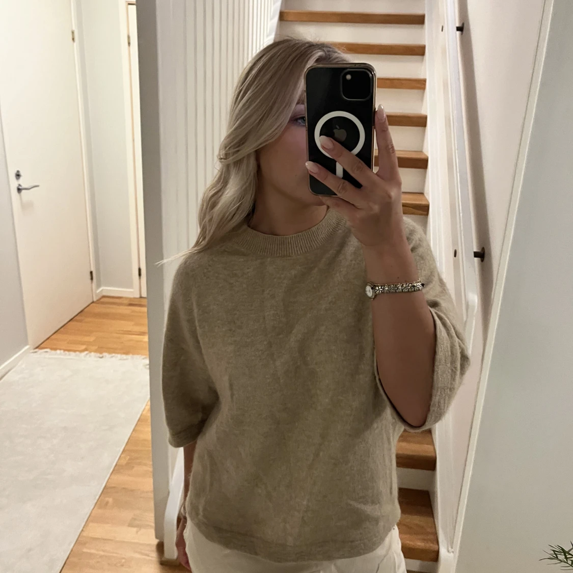 Stickad beige trekvartströja!!