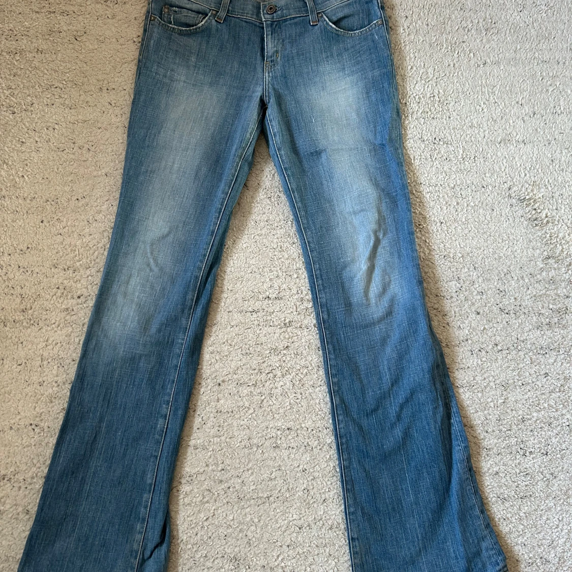 Lågmidjade bootcut jeans  - 90