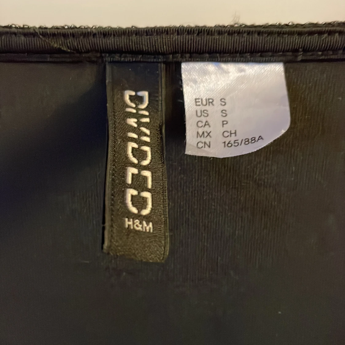 Svart glittrig topp från H&M Divided - 91