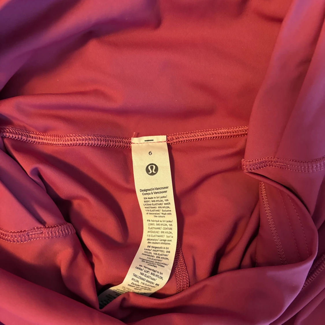 Lululemon tights  - 4