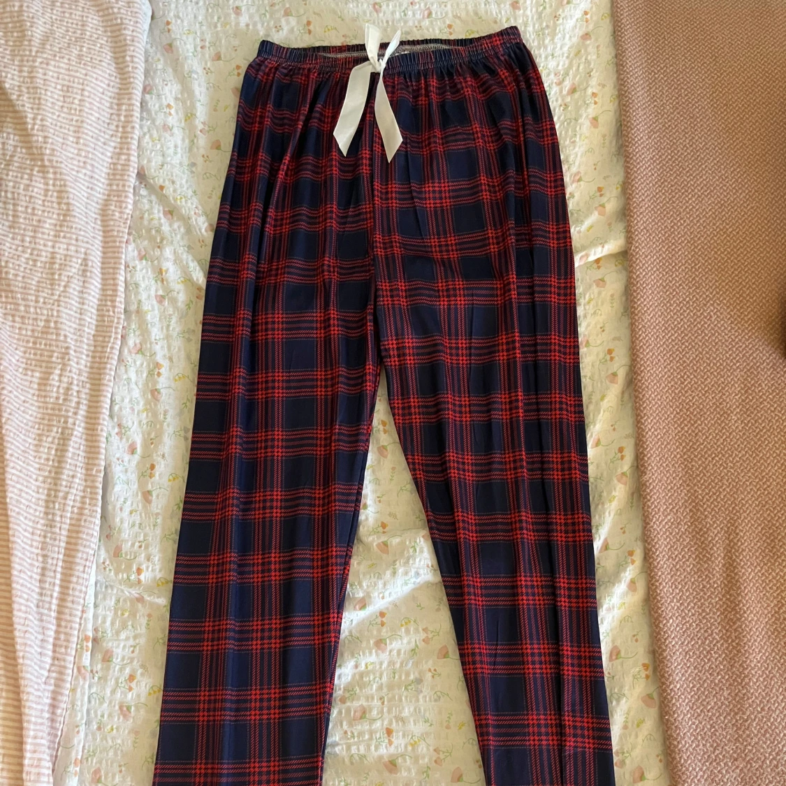 Tre par pyamasbyxor - 1