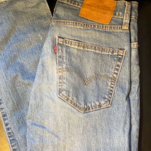 Levis 511 jeans  - Snygga Levis 511 jeans i ljusblå denim. Storlek 30/32, kom privat med funderingar, pris går att diskuteras 😀