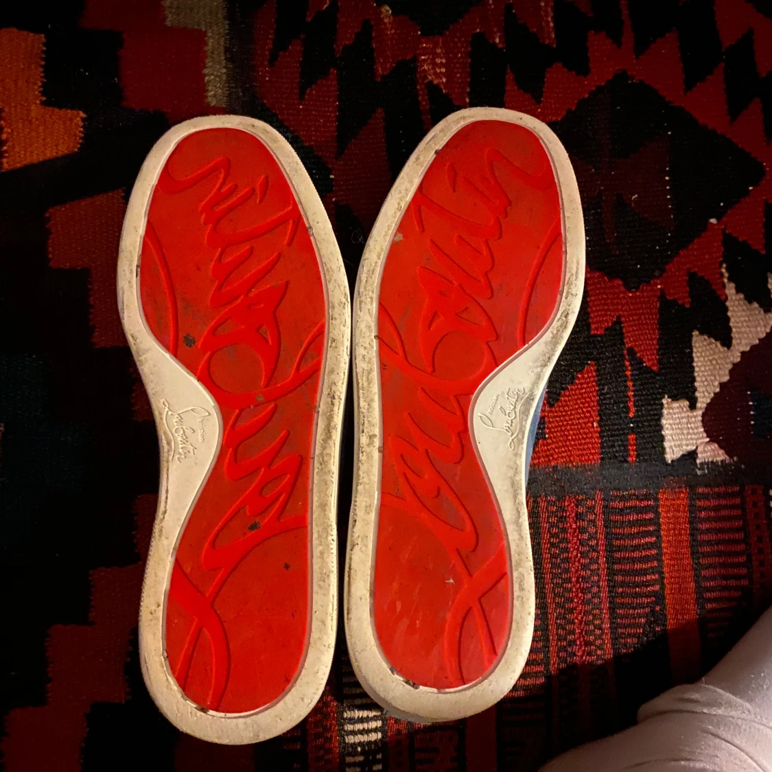 Blå sneakers med röd sula - 3