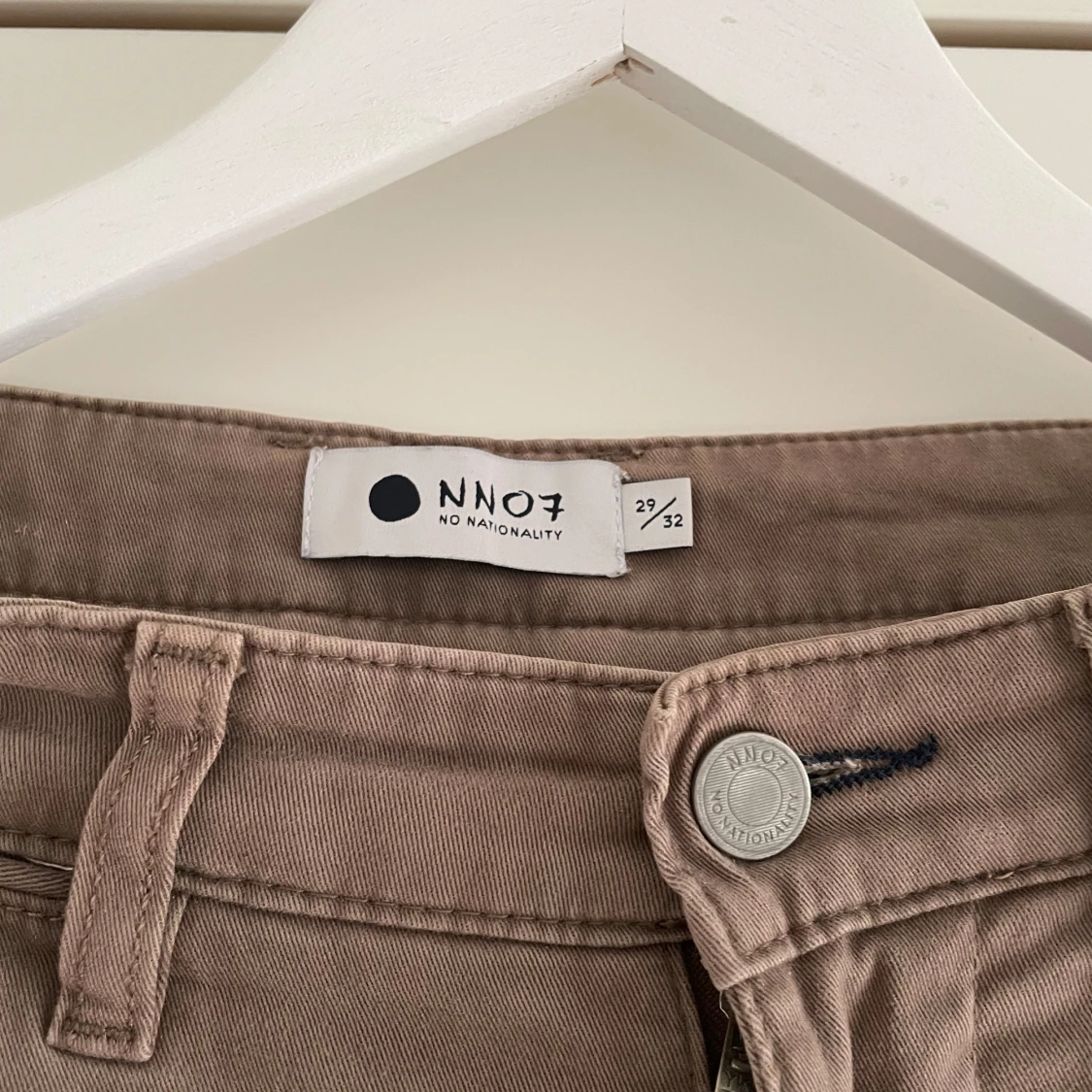 Gröna chinos från NN07 - 2