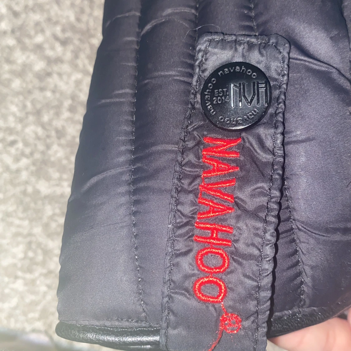 Svart pufferjacka från Navahoo - 90