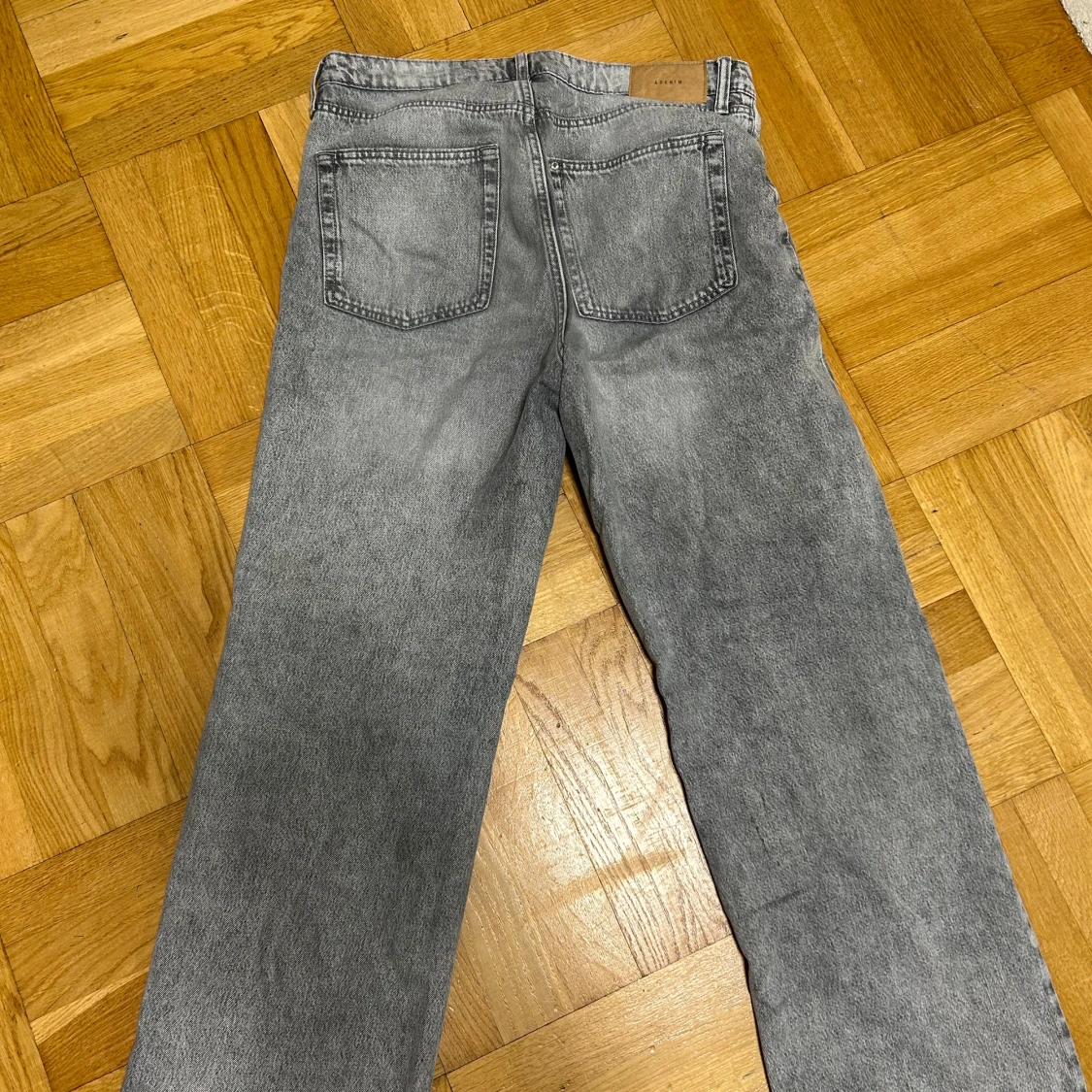 Gråa jeans - 90