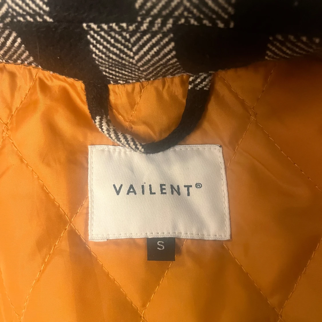 Svartvit rutig jacka från Vailent - 92