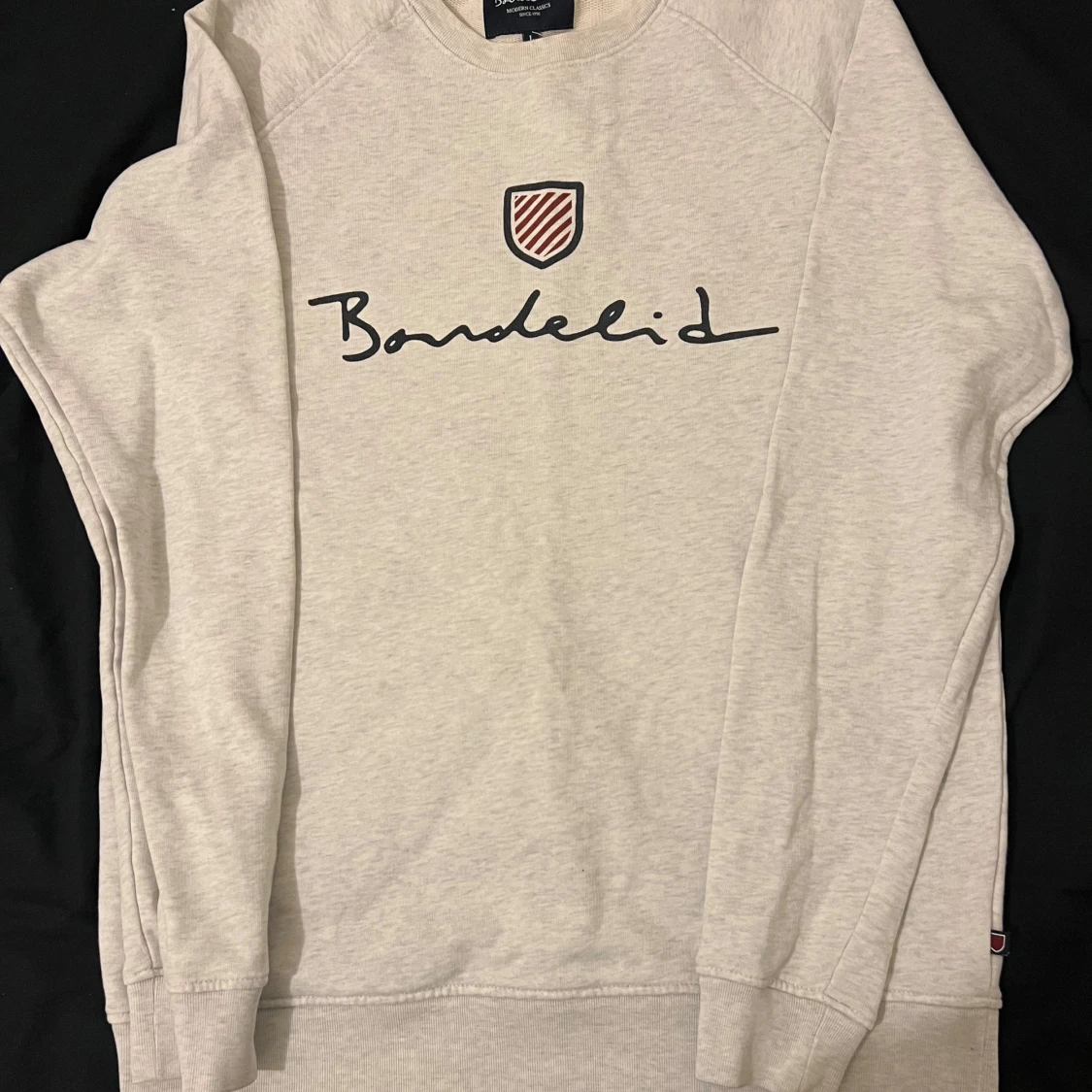 Grå sweatshirt från Bondelid
