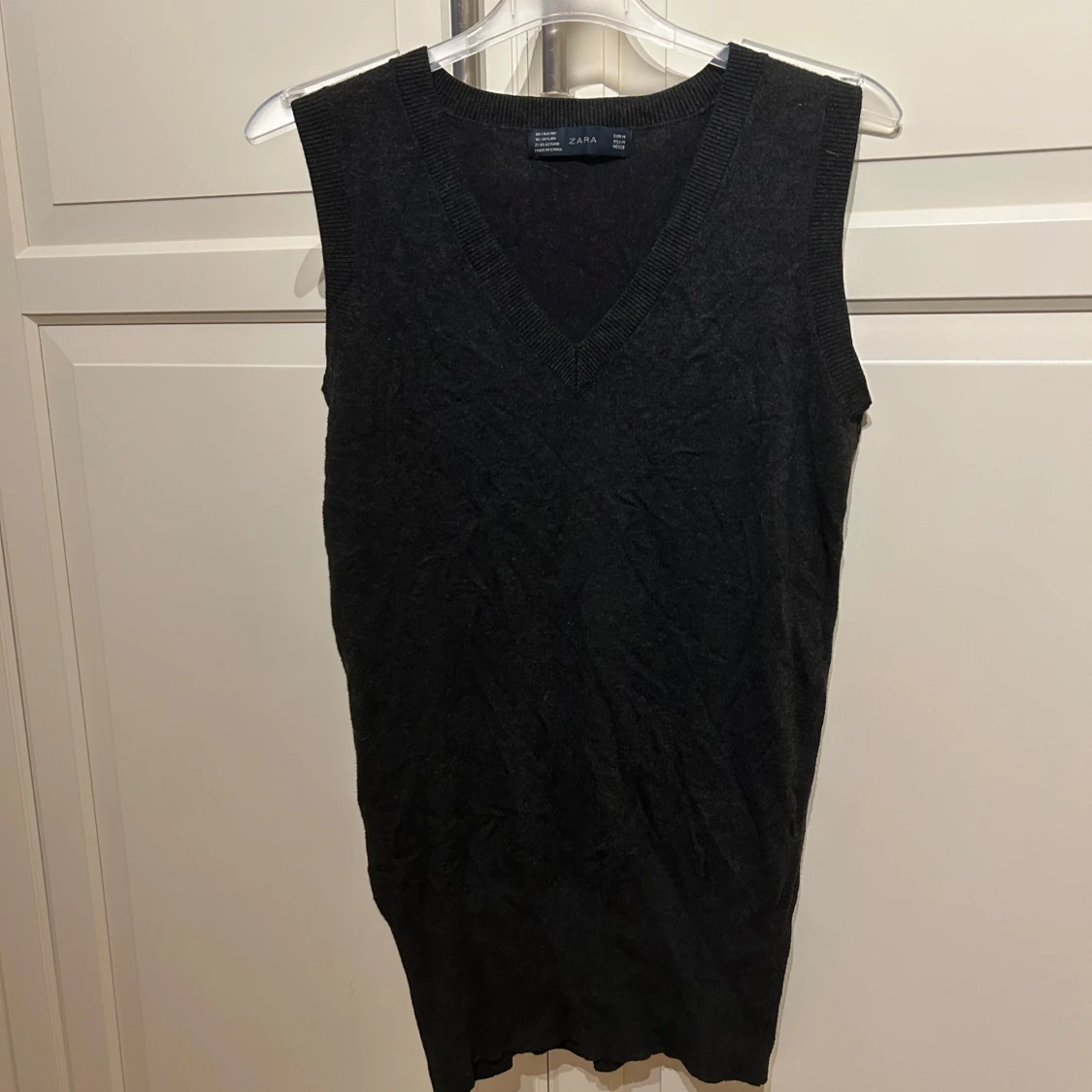 Svart/grå väst  från Zara