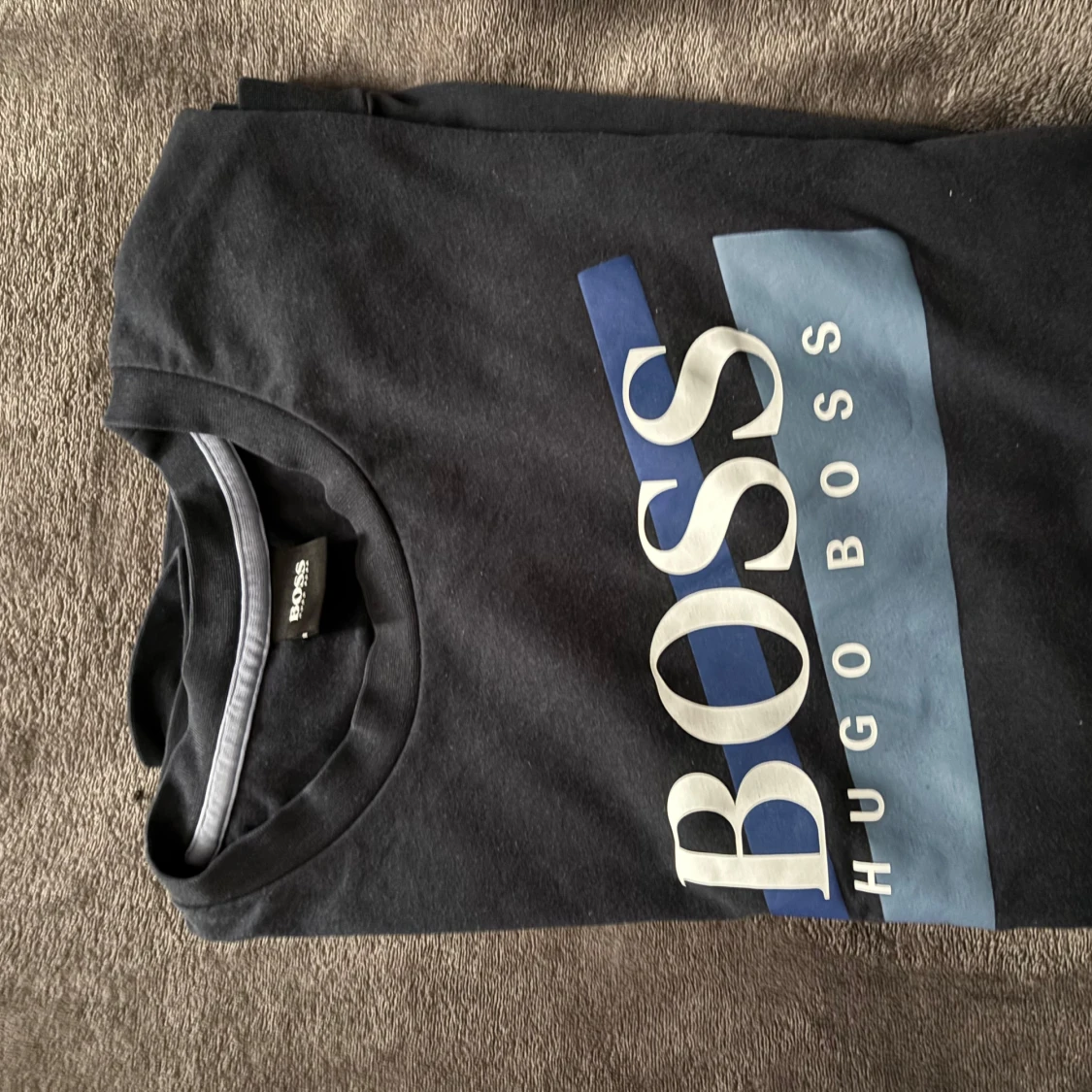 Svart t-shirt från Hugo Boss
