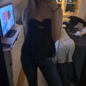 Söt Topp - Säljer denna jätte söta topp då den inte längre används. Inga defekter💗💗 